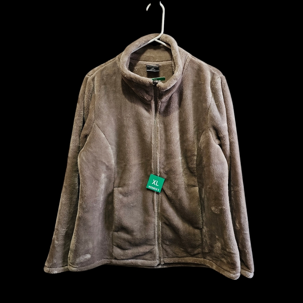 32 Degrees Jacket. Women's